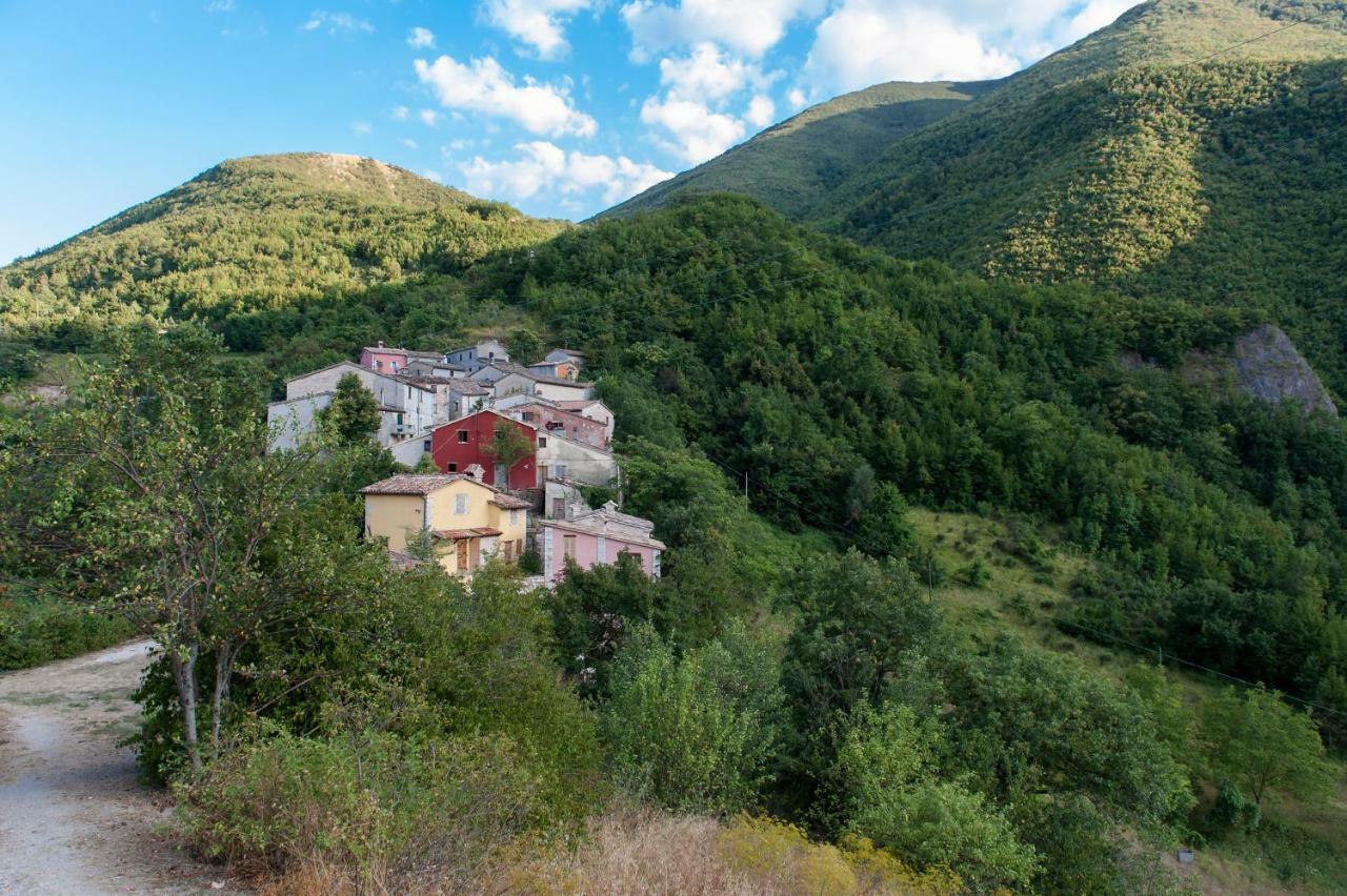 Agriturismo Slowcanda Cardella Ngoại thất bức ảnh